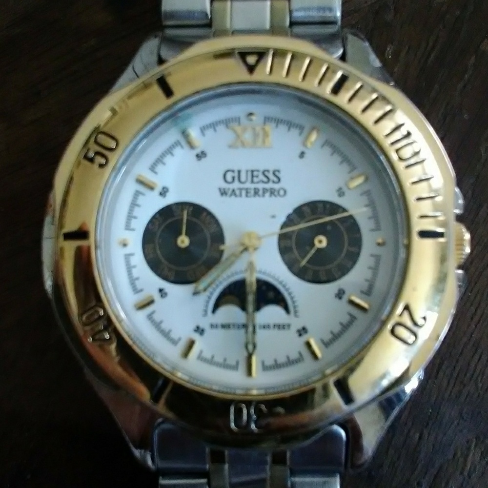 Guess Watch - Picture 4 of 4
